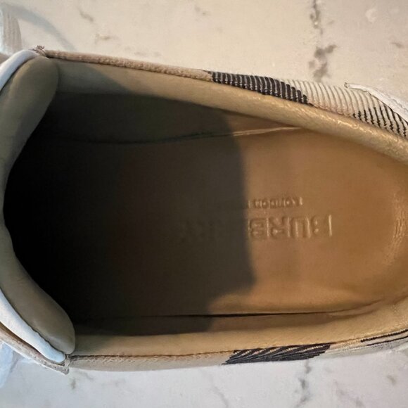 Burberry New Salmond Check Low Top Sneakers - Picture 9 of 12